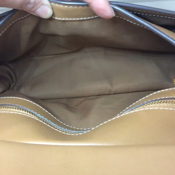 Authentic Tory Burch James Saddle Bag Handbag Crossbody Leather Flap Messenger - Picture 11 of 17